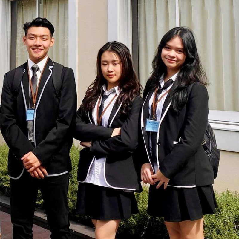 Quần âu - chân váy đồng phục trường THCS-THPT Newton