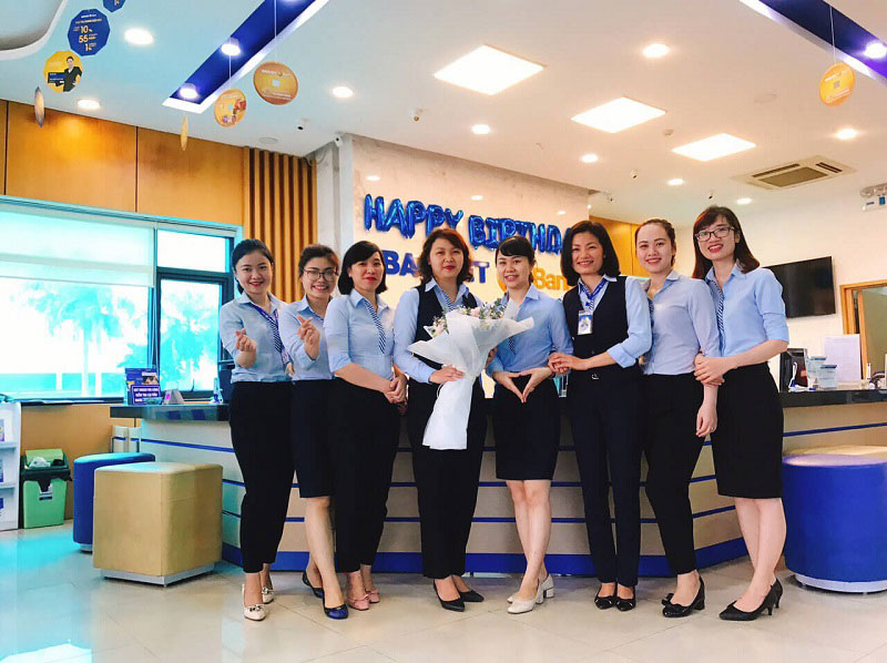 Áo sơ mi đồng phục ngân hàng Bảo Việt