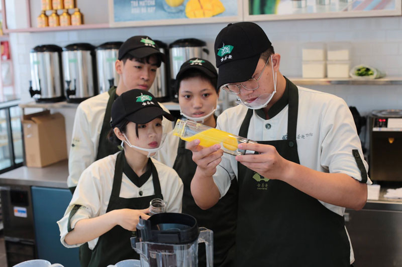 Tổng hợp 3+ đồng phục trà sữa Ten Ren trẻ trung và cá tính