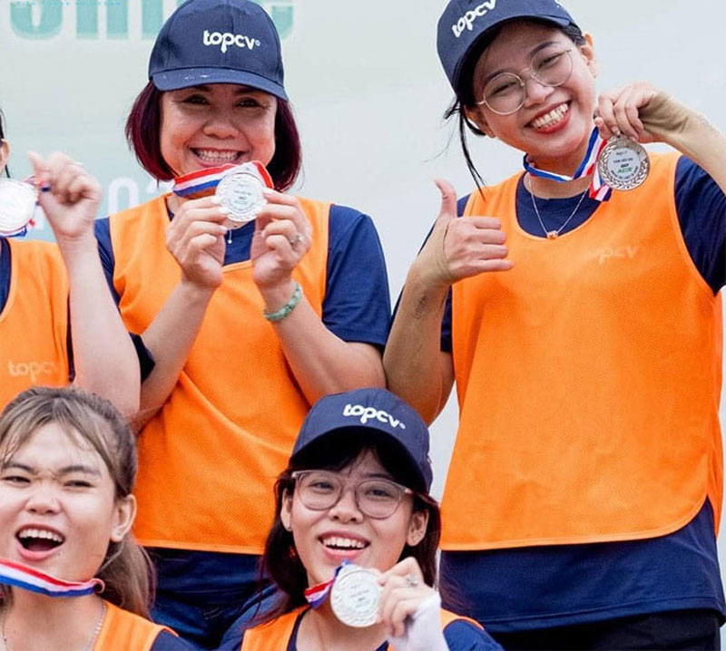 Đồng phục mũ lưỡi trai Top CV