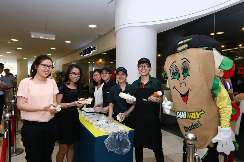 Tạp dề yếm dài đồng phục nhà hàng Subway