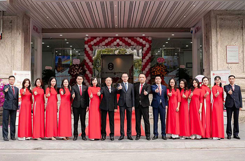 Đồng phục áo dài Public Bank