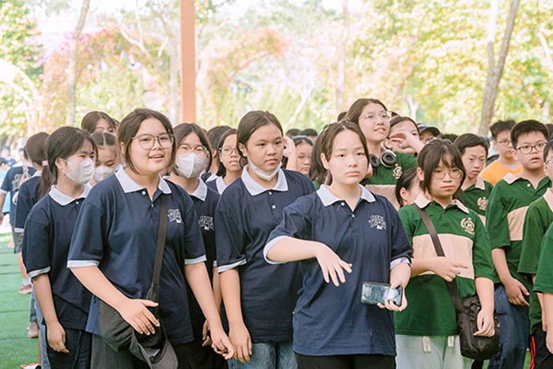 Đồng phục nhóm AMS