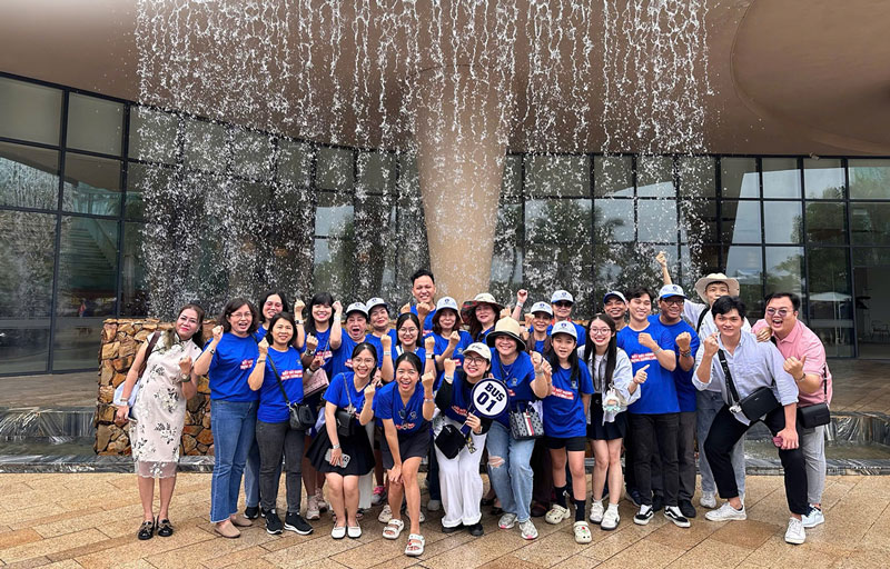 Áo thun cổ tròn đồng phục Novaland