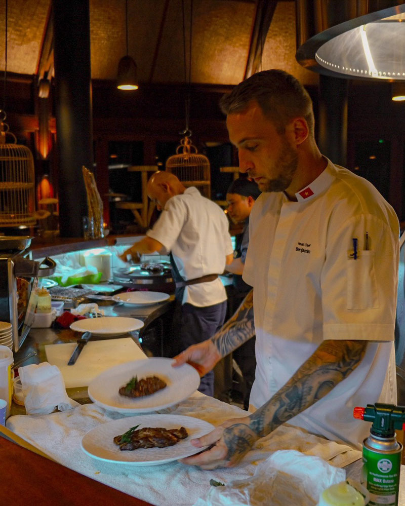 Đồng phục áo bếp Topas Ecolodge