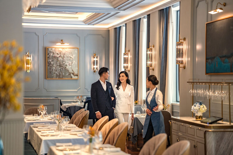 May đồng phục khách sạn Sofitel Legend Metropole uy tín