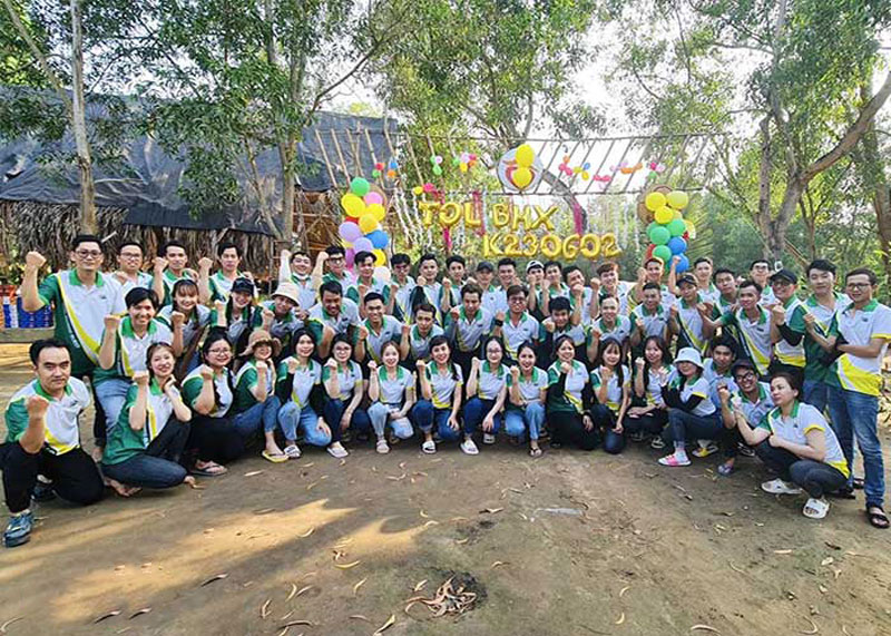 Đồng phục team building Bách Hóa Xanh