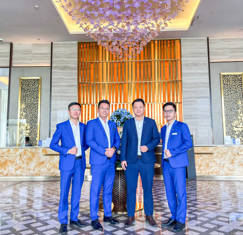 Đồng phục vest Radisson Hotel Group
