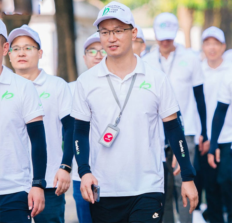 Áo thun đồng phục có cổ Goertek