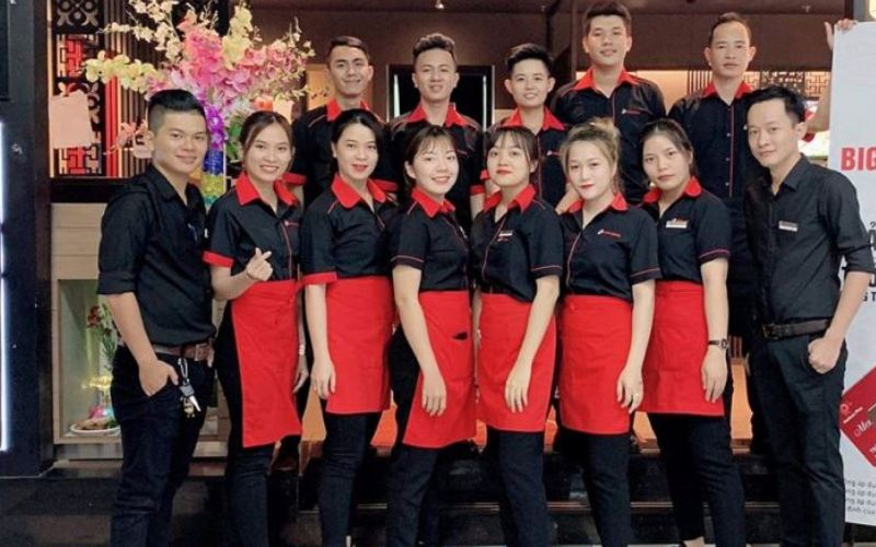 Mẫu đồng phục kết hợp tạp dề tính ứng dụng cao