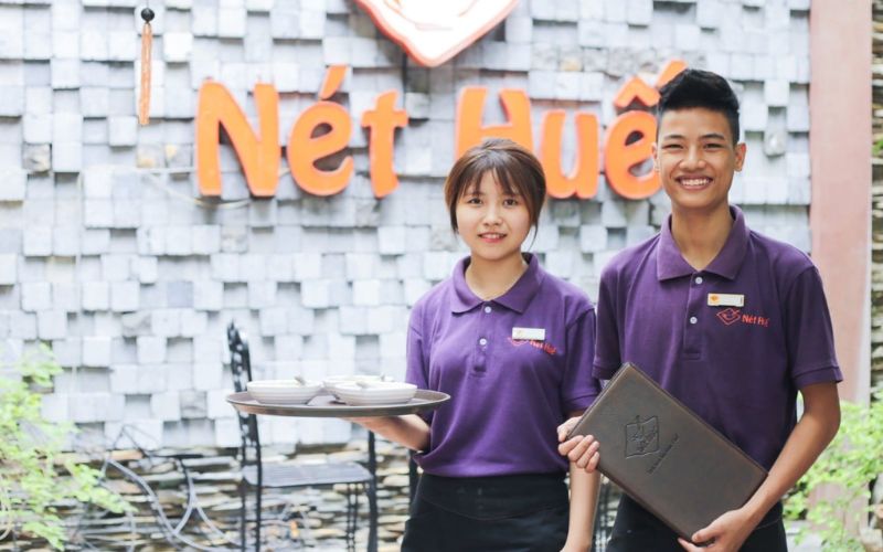 Đặt May Đồng Phục Nhà Hàng Món Huế | Báo Giá Chi Tiết 2026