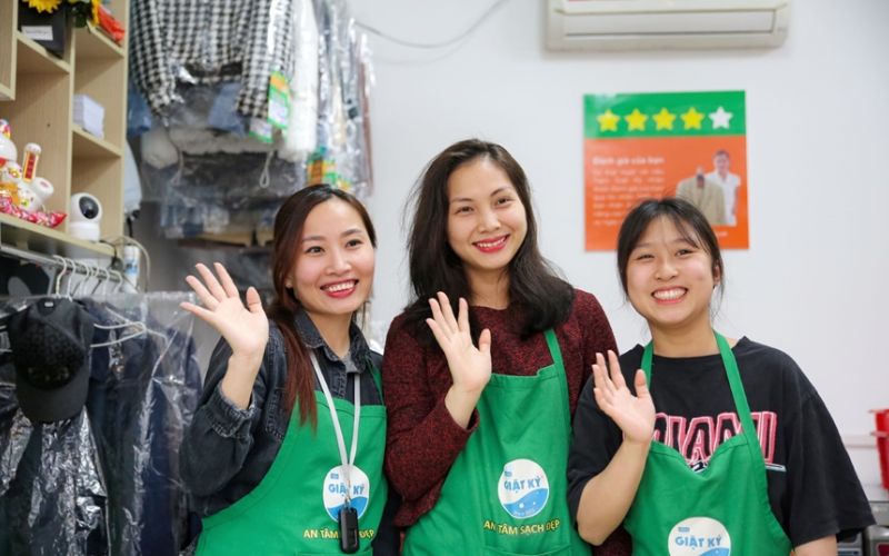 May Tạp Dề Tiệm Giặt Là Giá Tốt | In/Thêu Logo Theo Yêu Cầu