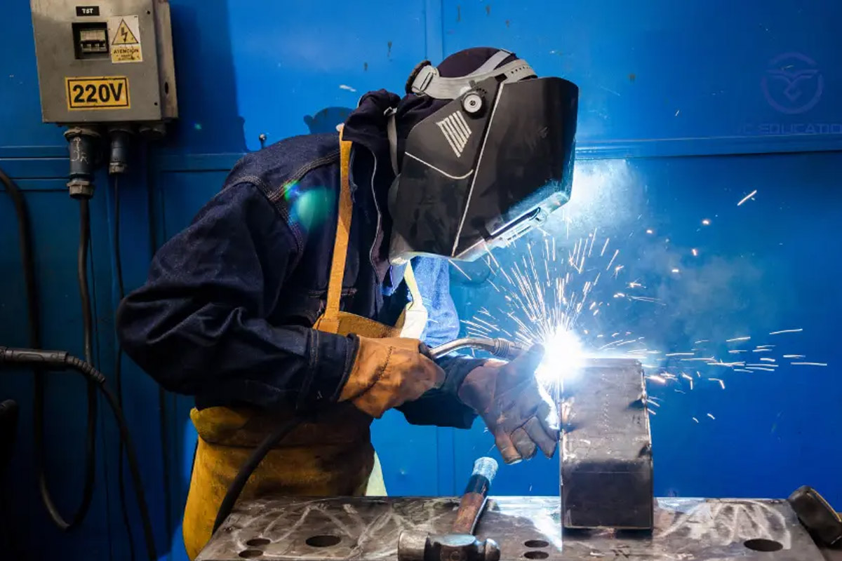 Đặt May Tạp Dề Bảo Hộ Chất Lượng, Bền | Báo Giá Ưu Đãi 2026