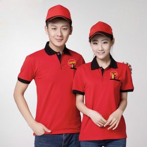 Combo áo thun đồng phục màu đỏ cổ polo kết hợp mũ lưỡi trai đỏ