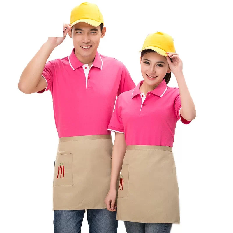 Combo áo thun hồng kết hợp tạp dề nâu vàng, mũ vàng