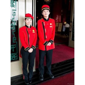 Đồng phục Bellman khách sạn màu đỏ cho nam, nữ