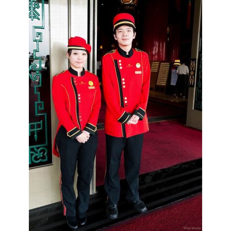 Đồng phục Bellman khách sạn màu đỏ cho nam, nữ