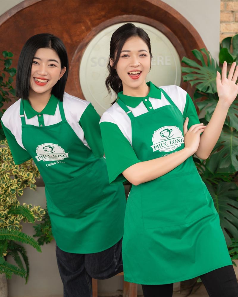 Đồng phục tạp dề dáng váy màu xanh lá cây cafe trà Phúc Long