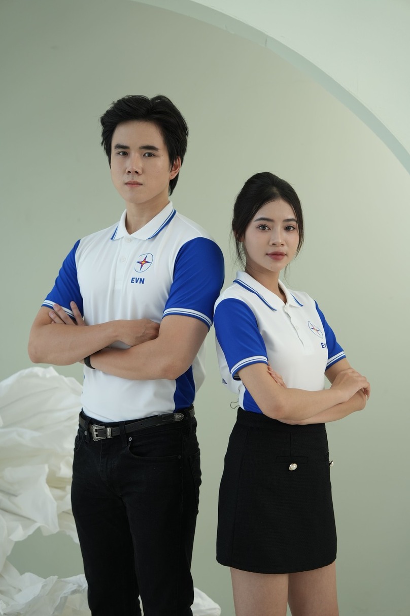 Áo đồng phục công ty màu xanh phối trắng EVN