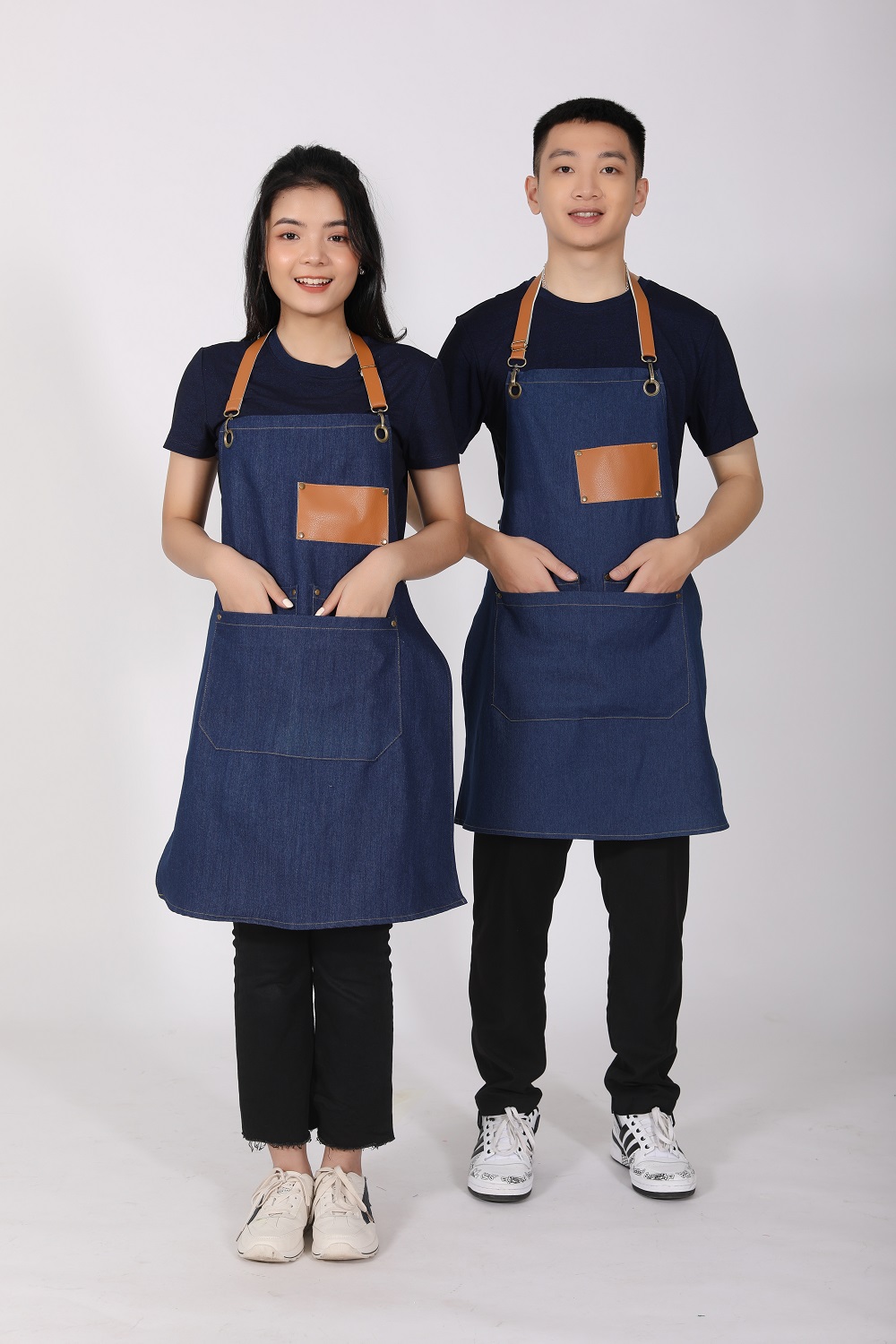 Tạp dề đồng phục salon tóc mẫu 07