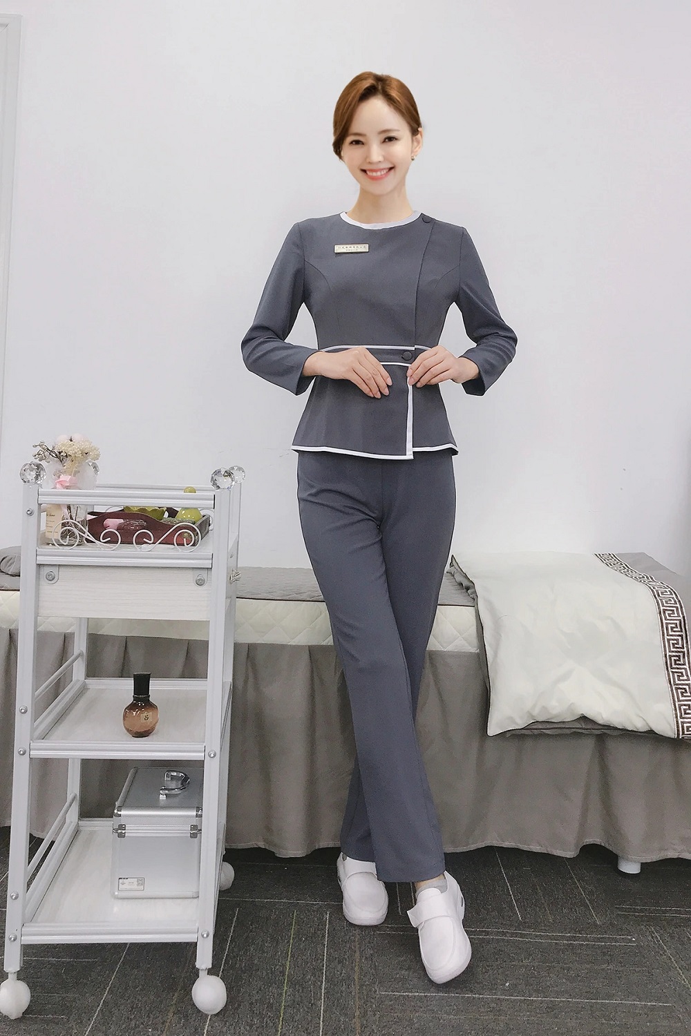 Bộ đồng phục nail mẫu 04