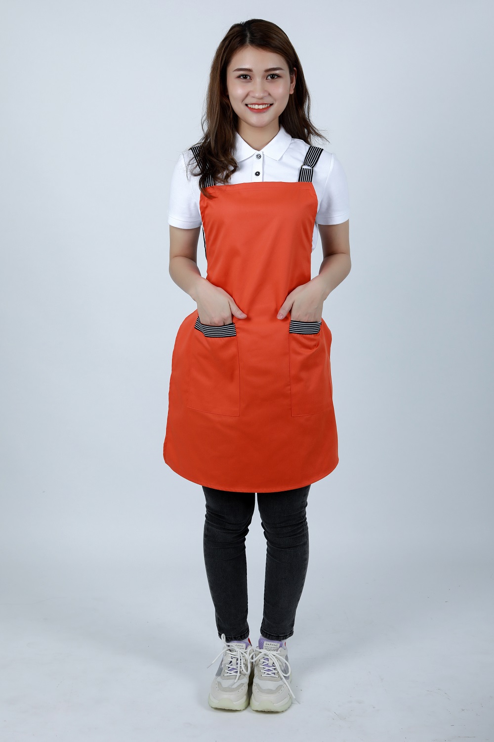 Đồng phục nail – Tạp dề đồng phục tiệm nail mẫu 08