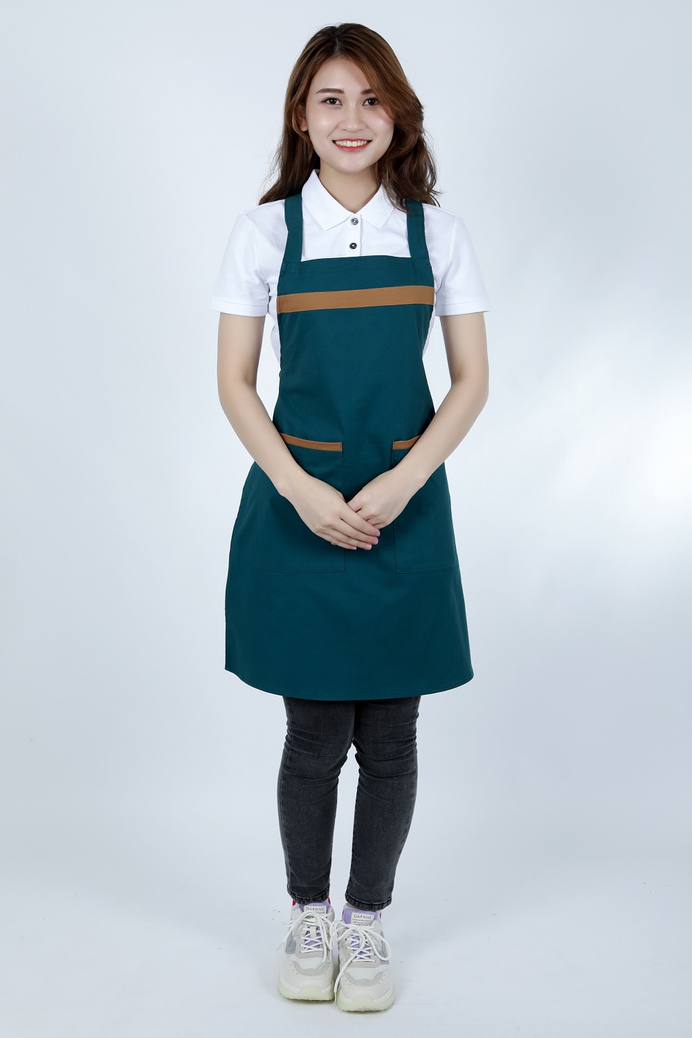 Đồng phục nail – Tạp dề đồng phục tiệm nail mẫu 04