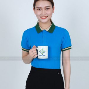 Áo thun đồng phục xanh ya phối cổ xanh lá be