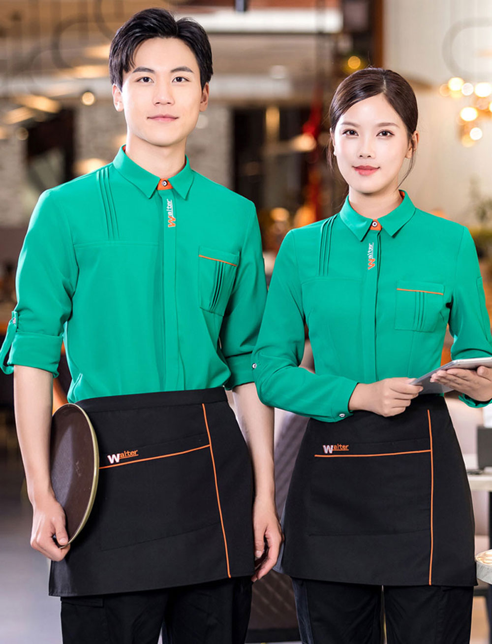 Đồng phục sơ mi nhà hàng xanh lá cây in logo ở ngực
